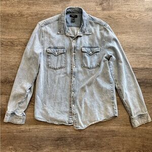 Forever 21 Men's Sky Blue Denim Shirt